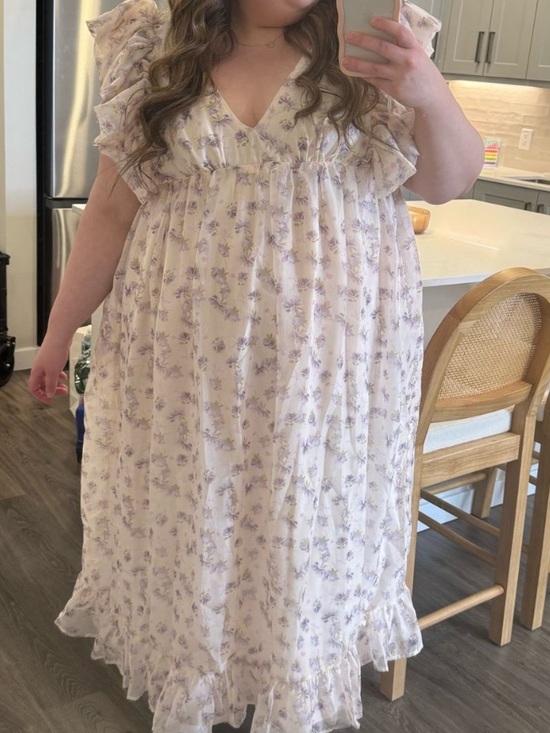 ARULA Dresses & Skirts - K NWT Brand New Women's ARULA Floral Ruffled Maxi Dress in Cream and Lavender